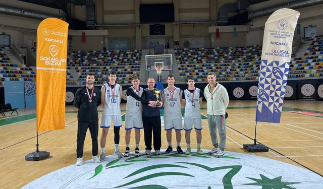 Çayırova Belediyesi 3x3 Basketbol Takımı Kupa Canavarı Çıktı: Sırada Bursa Var!