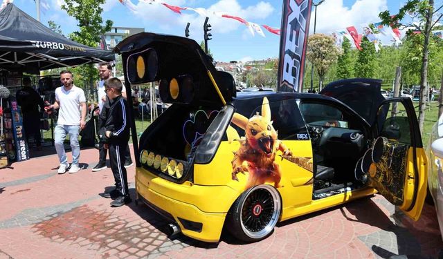 Car Fest 2026 Çekmeköy'de renkli görüntülere sahne oldu