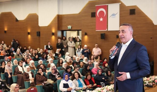 Kadınlardan 'Zamana İz Bırakan Eserler' Sergisi