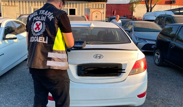 Kocaeli'de Korsan Taşımacılığa Ağır Darbe: Sürücüye ve Yolcuya Rekor Ceza