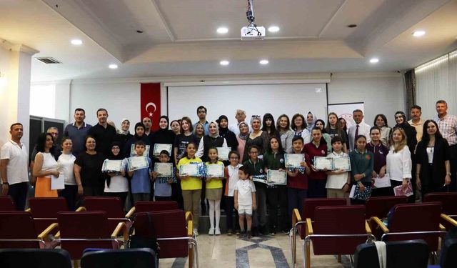Yalova'da Dilimizin Zenginlikleri ödül töreni