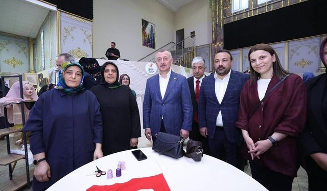 KO-MEK İlçe Sergilerinde Muhteşem Final! Son Durak Dilovası'nda Birlik ve Beraberlik Tablosu