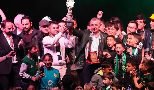 Kocaelispor'un Genç Yıldızı Dünya Sahnesinde Podyuma Çıkıyor!