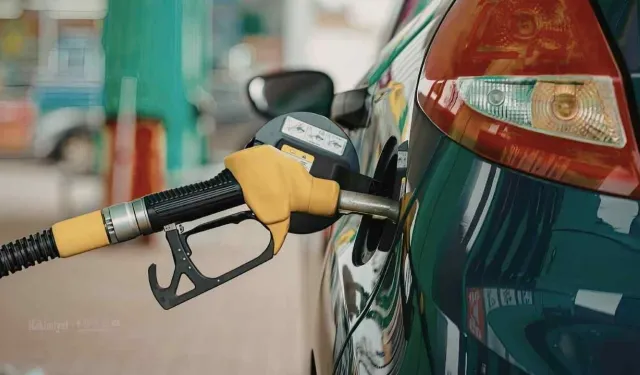 Araç Sahiplerine Kötü Haber: Benzine Zam Geldi! İşte İl İl Güncel Akaryakıt Fiyatları