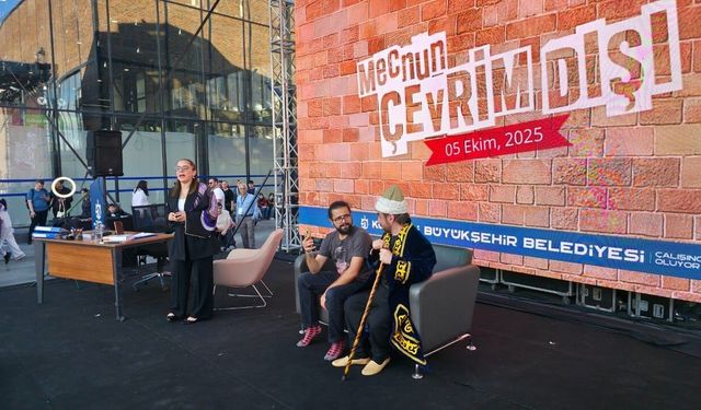 Kocaeli’de Kütüphanelerde Tiyatro Rüzgârı: "Mecnun Çevrim Dışı" Sahne Alıyor!