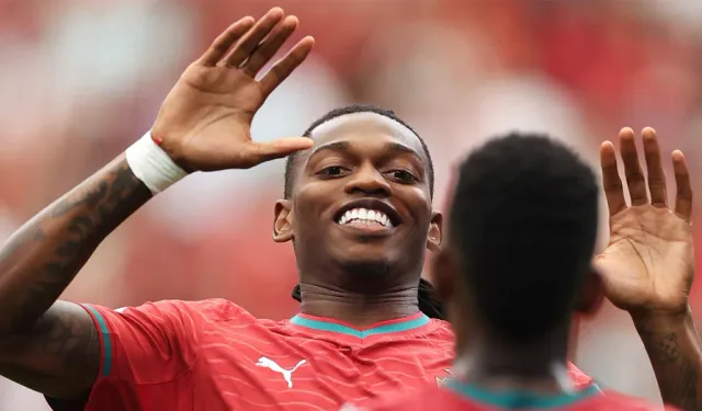 Fenerbahçe'den Rafael Leao için rekor teklif: Bonservis ve maaş rakamları belli oldu