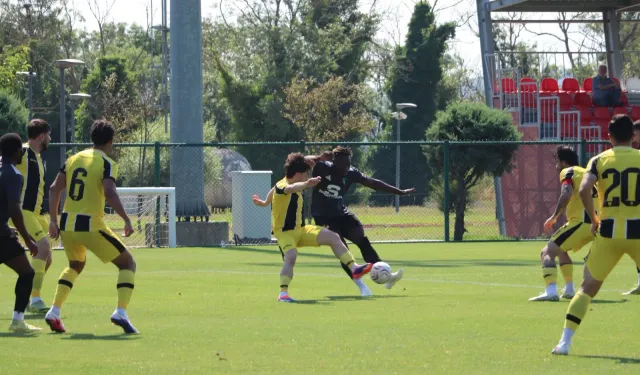 Kocaelispor Hazırlık Maçında İlk Yarıyı Önde Kapattı