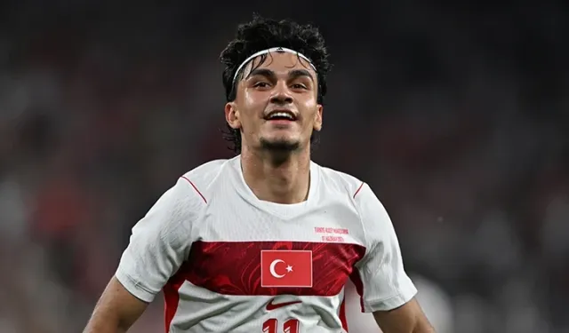 Can Uzun transferiyle ilgili yeni gelişme! Eintracht Frankfurt Teknik Direktörü ilk kez açıkladı