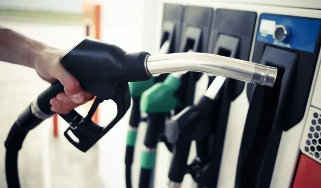 Motorine indirim geliyor! İşte 4 Ağustos 2026 güncel akaryakıt fiyatları