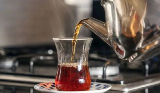 Çayın acılaşmasını geciktiriyor! İşte o mucize yöntem