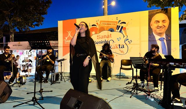 Darıca’da "Sanat Seninle Sokakta" Etkinlikleri Bayramoğlu Mahallesi’ne Renk Kattı
