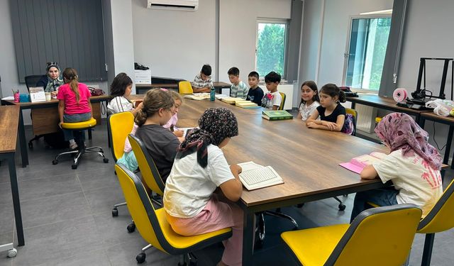 Başiskele’de Değerler Eğitimiyle Milli Ve Manevi Değerlerine Bağlı Nesiller Yetişiyor