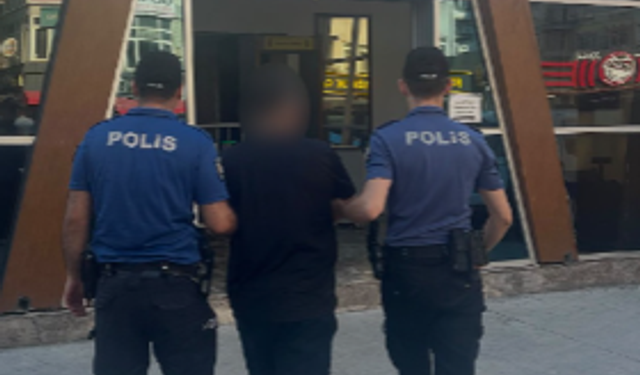 İzmit’te Dur İhtarına Uymayan Sürücüye 200 Bin TL Ceza