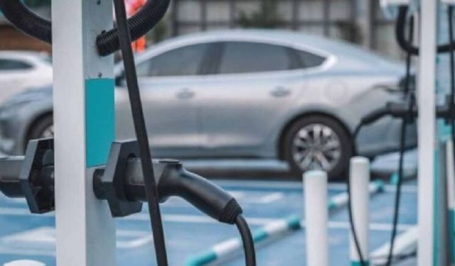 Elektrik araçlar artık hibritlerden daha ucuz!
