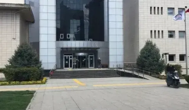 GEBZE BELEDİYE BAŞKANLIĞI ARAÇ KİRALAMA HİZMETİ ALINACAKTIR