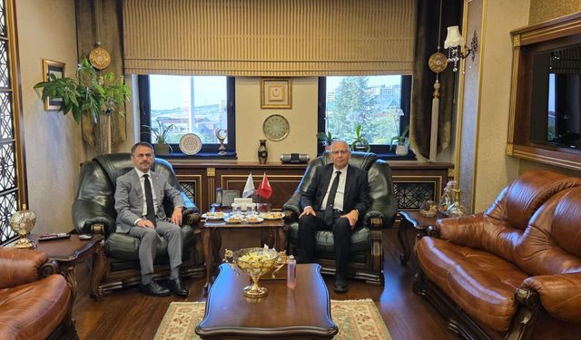 Vali İlhami Aktaş’tan KOÜ Rektörü Cantürk’e Taziye Ziyareti