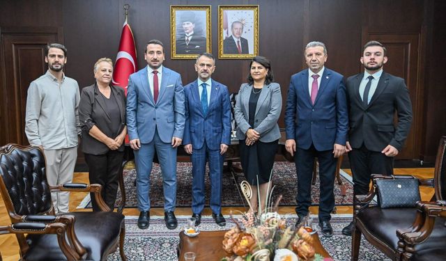 Darıca Arama Kurtarma Derneği’nden Vali Aktaş’a Ödül Gecesi Daveti