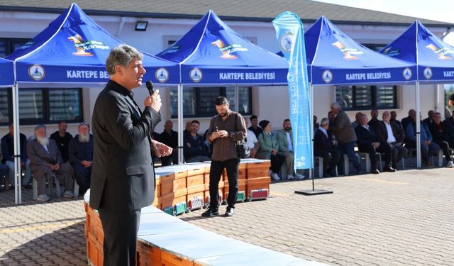 Kartepe’de 125 arıcıya 250 takım kovan desteği