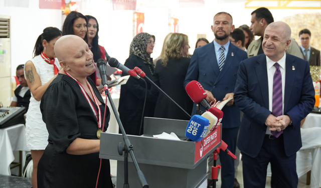 Ümit Özdağ’: “Bu ülkenin artık itibardan tasarruf etmesinin zamanı gelmiştir”