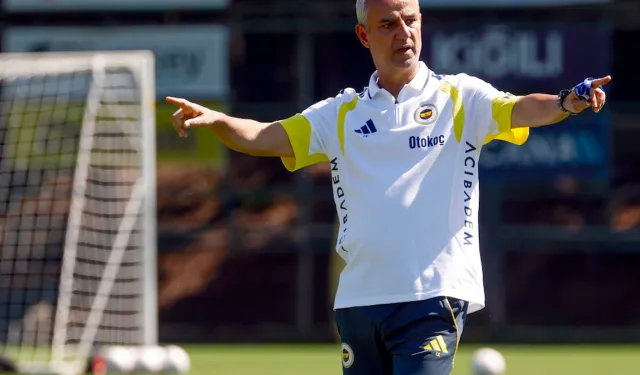 Roma maçı sonrası istifa eden İsmail Kartal yeniden Fenerbahçe idmanında