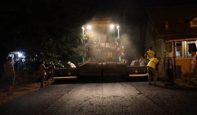 Kartepe’de Gece Mesaisi: Sarımeşe’ye Sıcak Asfalt