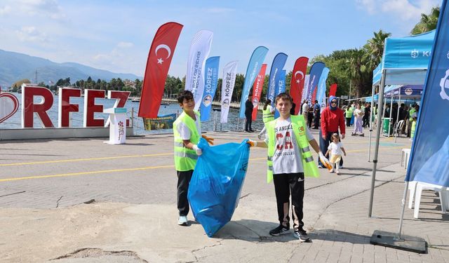 Körfez’de çevre seferberliği: 500 gönüllü 1 ton atık topladı