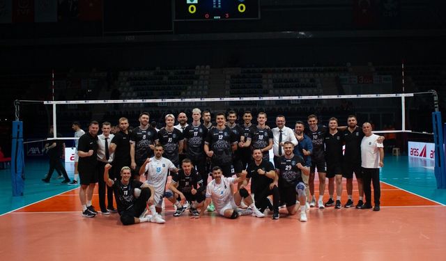Gebze Belediyespor'dan Kupa Voley'de Set Vermeden Galibiyet