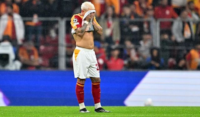 Galatasaray'a Lucas Torreira'dan kötü haber! Barcelona maçında sakatlandı