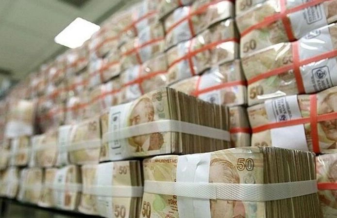 Sadece asgari ücretliyi değil, herkesi vuracak! Ünlü uzmandan milyonları ilgilendiren kritik 'ara zam' uyarısı...