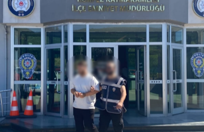 Kocaeli'de Şafak Operasyonu: 4 Yıl Hapis Cezası Bulunan Dolandırıcı Cezaevine Gönderildi!