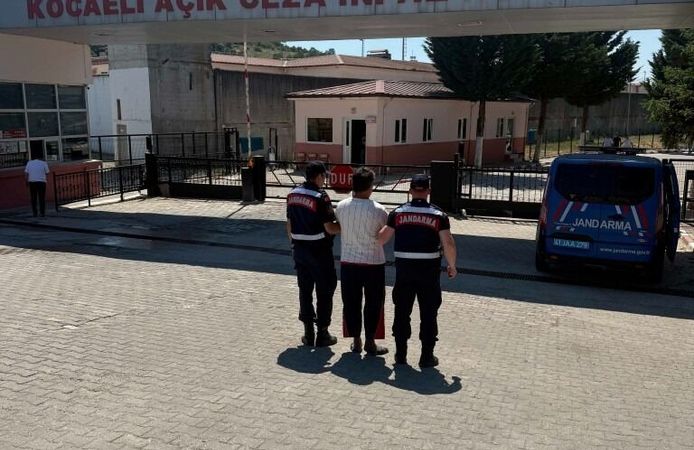 Kandıra’da 8 yıl hapis cezası bulunan firari yakalandı