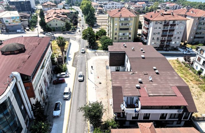 Başiskele sahilinde ulaşım devrimi: Büyükşehir'in yeni düzenlemesiyle trafik çilesi saniyeler içinde tarihe karışıyor!
