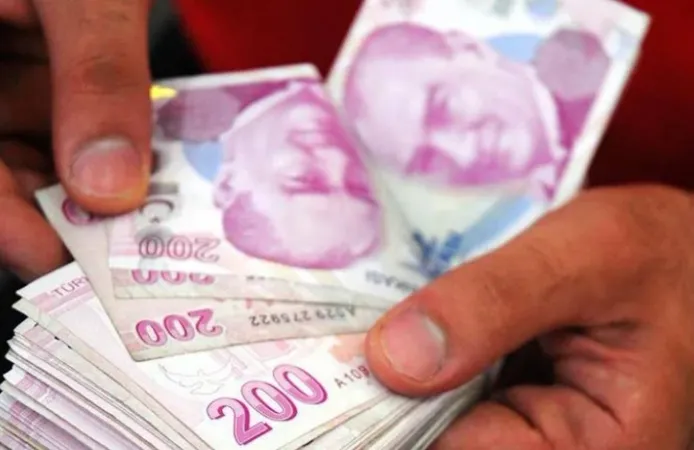 Bankalardan Emekliye Rekor Promosyon: Ödemeler 30 Bin TL'yi Aştı