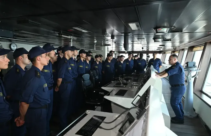 MAVİ VATAN’IN GENÇ DENİZCİLERİ GÖLCÜK’TE