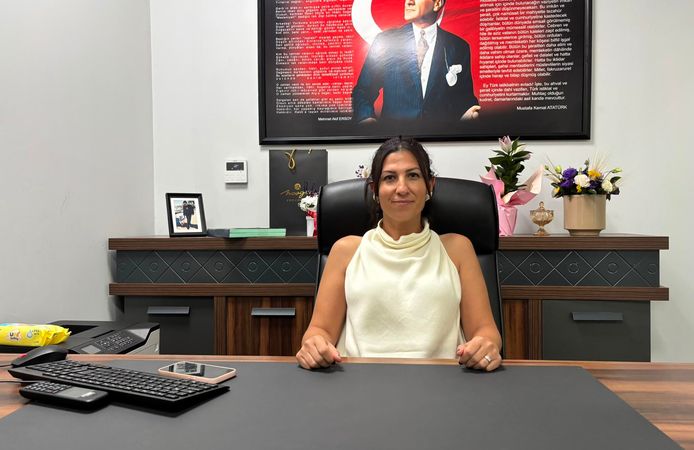 İzmit Seçim Kurulu’na Deneyimli Müdür: Songül Kavallı Göreve Başladı