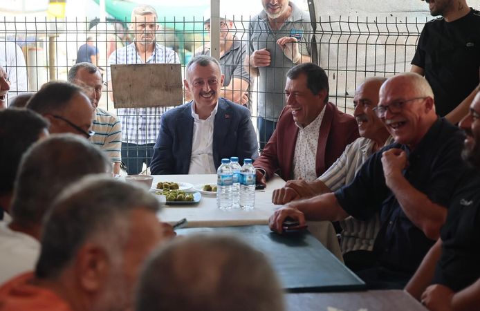 Başkan Büyükakın Geleneği Bozmadı: Karamürselli Balıkçılara Yeni Sezon Ziyareti