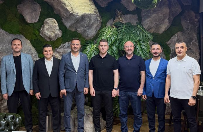 AK Parti Kocaeli Gençlik Kolları’ndan Kuşaklar Boyu Buluşma