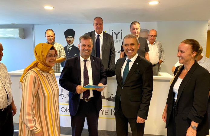 İyi Parti Gölcük'te Yeni Başkan Kim Oldu?
