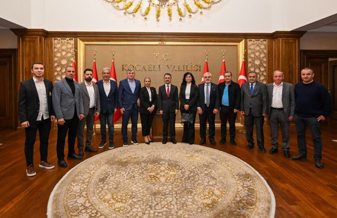CHP İzmit'ten Vali İlhami Aktaş'a Ziyaret