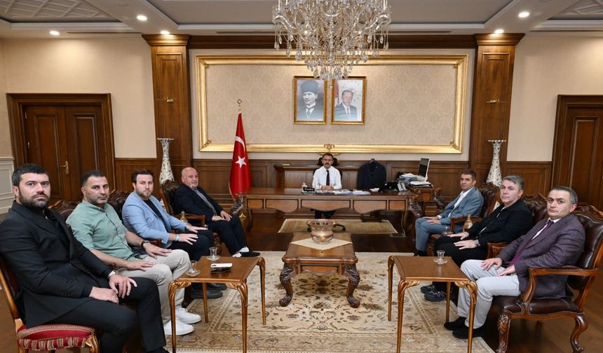 Vali Aktaş'a “Filistin için SUMUD" Mitingi Hakkında Bilgilendirme Yapıldı