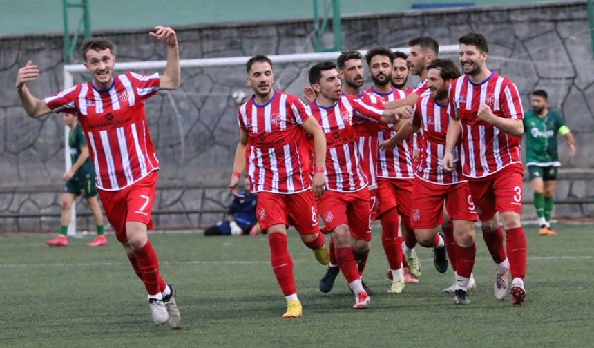 Çamçukurspor, Taşköprü Birlikspor’u 2-0’la geçti