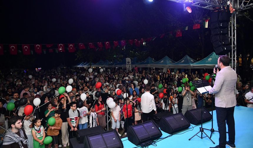 Başiskele’de Gazze İçin Tek Yürek