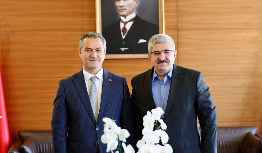 İzmit Belediyesi Başkan Vekili Lütfü Obuz’dan KOTO Başkanı Necmi Bulut’a Ziyaret