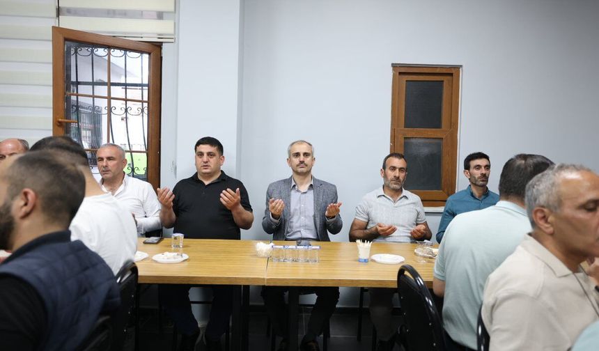 Çayırova’da 5 bin kişi dualarla anıldı: Programlara 13 bin kişi katıldı