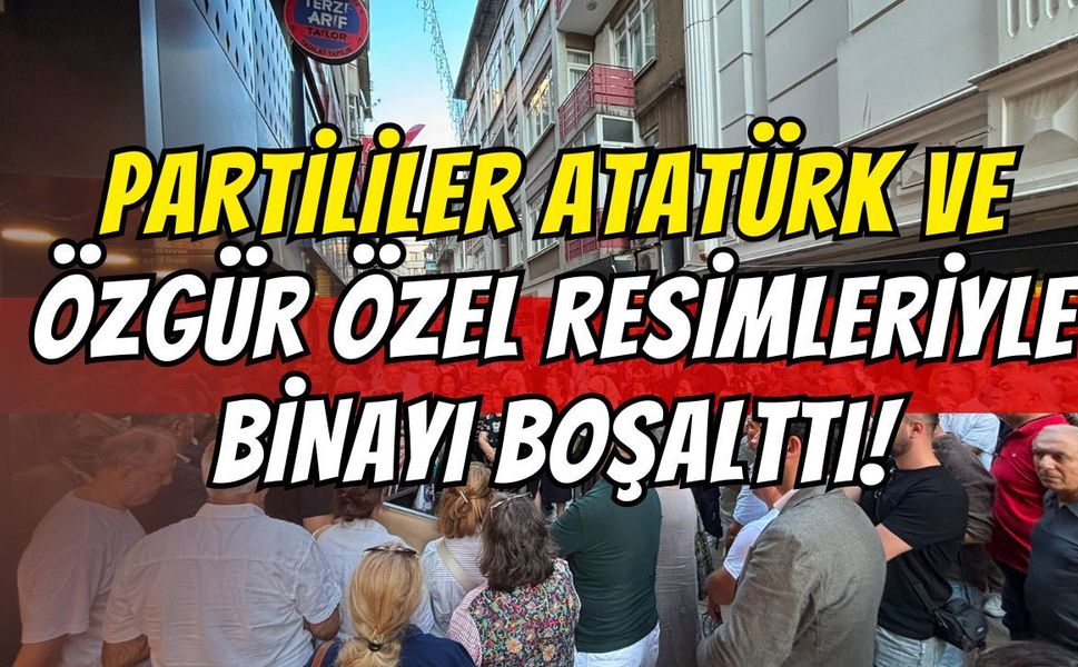 CHP Kocaeli'de İstifa Dalgası: Partililer Atatürk ve Özgür Özel Resimleriyle Binayı Boşalttı!