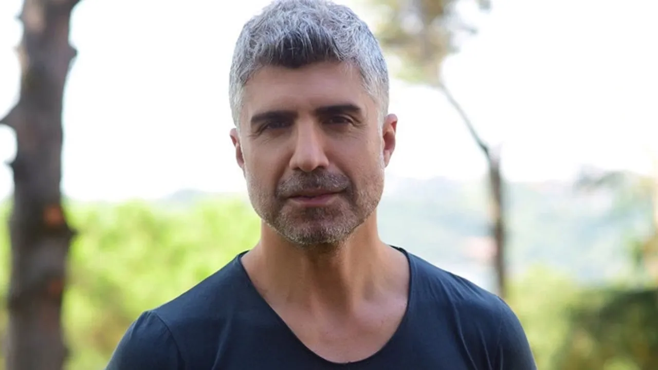 Ozcan Deniz Kimdir