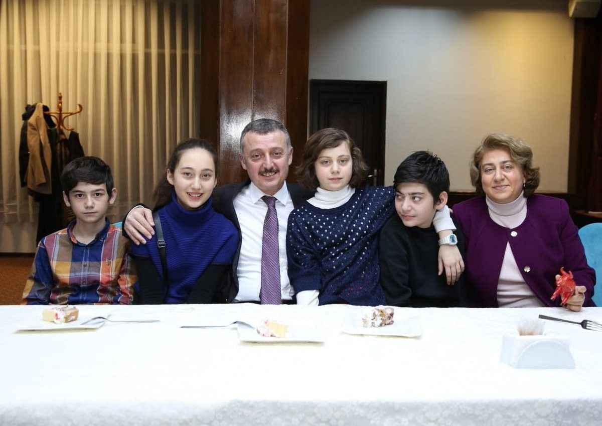 Tahirbüyükakınailesi