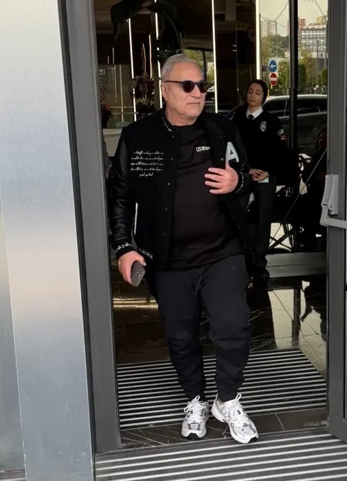 0X0 Fatih Urekin Dostlari Hastaneye Akin Etti Mehmet Ali Erbil Son Saglik Durumunu Acikladi 59 Yasindaki Sanatci K 1760596244390
