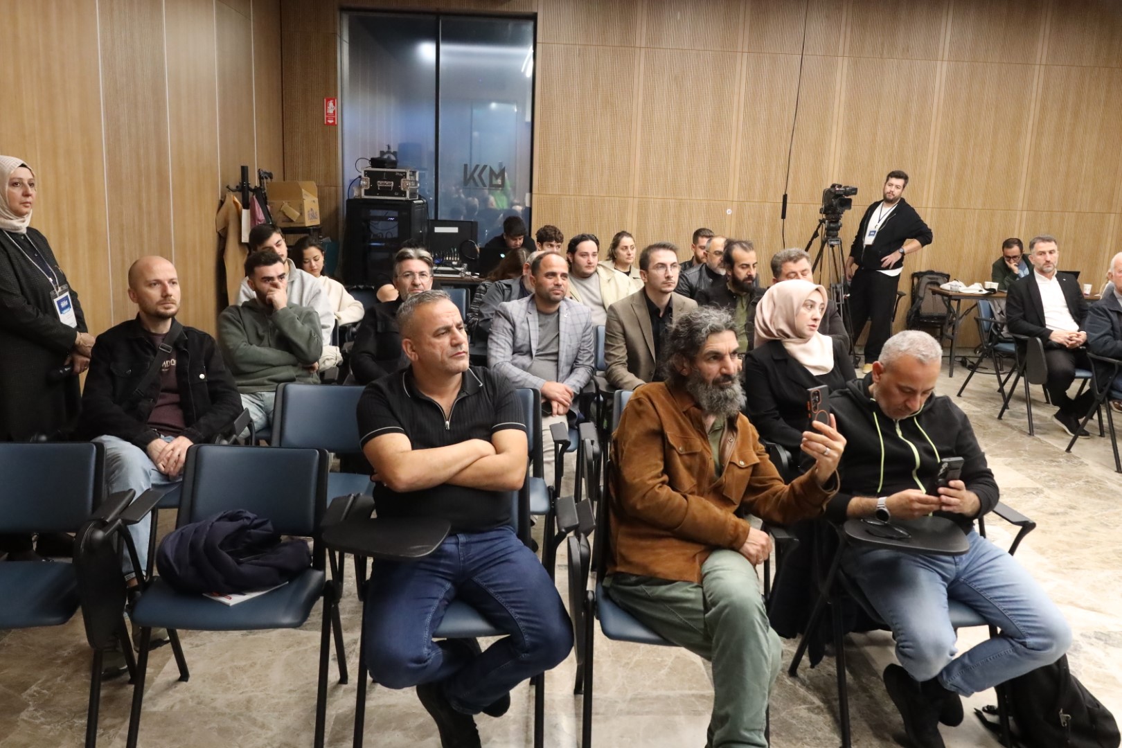 Akıncı Kendi Tarihimizi Kendimizin Yazması Gerekir (10) (Büyük)