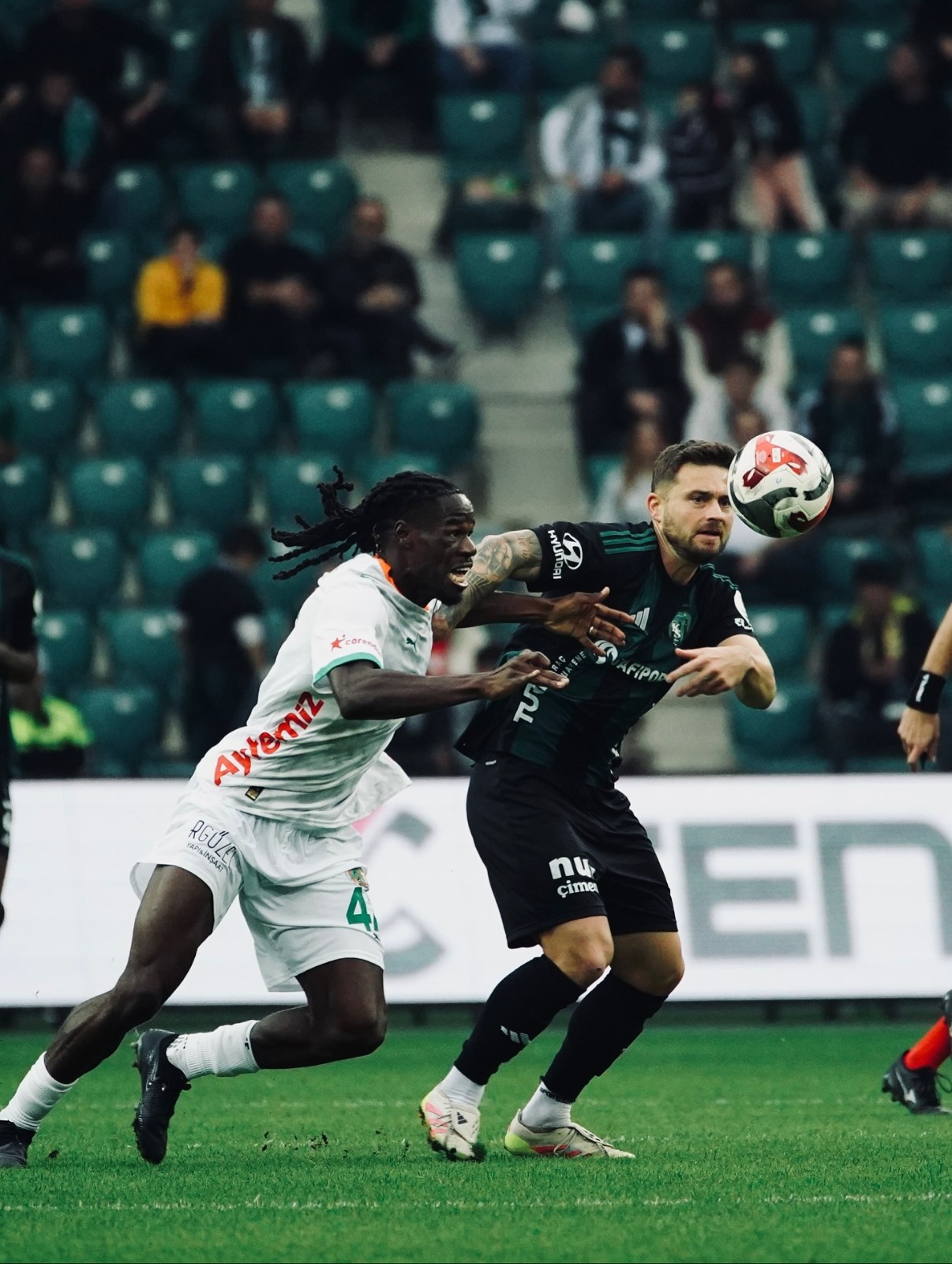 Başkan Büyükakın, Kocaelispor'u Tebrik Etti (2)